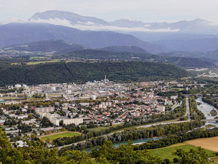 A proximité de Grenoble, Pont de Claix multiplie les projets immobiliers structurants pour attirer nouveaux habitants et investisseurs.