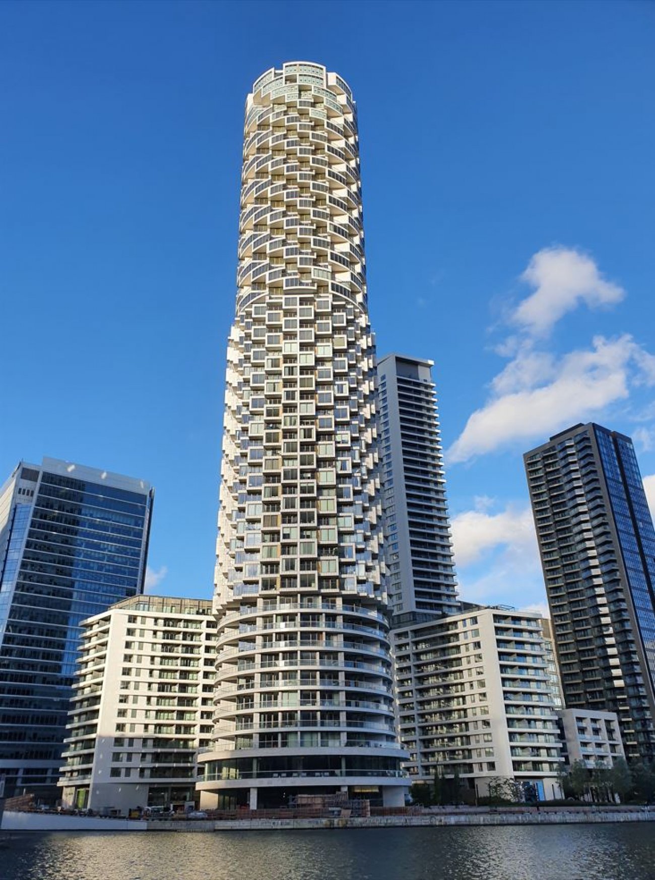 N°9 : One Park Drive, Londres, Royaume-Uni. 205 mètres et 58 étages. Architecte : Herzog & de Meuron, Adamson Associates © Altan Akbiyik