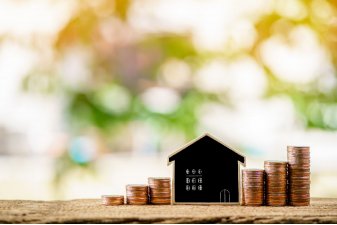 Comment mettre toutes les chances de son côté pour obtenir un crédit immobilier ? Top 5 des principaux conseils à mettre en œuvre. | Shutterstock