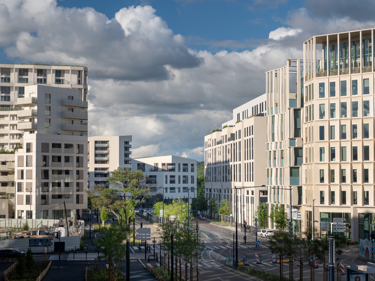 Vue d'ensemble du quartier Belvdre, vitrine d’un urbanisme innovant o logements neufs, bureaux et nature se cotoient sur la rive droite bordelaise.