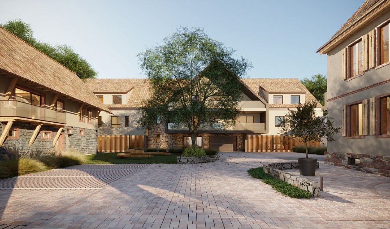 Pyramide Rnovation Extension Rhabilitation : La Cour du Tilleul  Niederschaeffolsheim (67) du promoteur GIPAArchitecte : Engel ArchitecturePrsentation : A Niederhausbergen, la rsidence  La Cour du Tilleul  est compose d'appartements du 2 au 5 pices. Situe dans l’hypercentre de la commune, dans une petite impasse, calme et intimit seront au rendez-vous. Elle est issue de la dmolition partielle et de la reconstruction d’un corps de ferme remarquable, alliant authenticit et modernit. Elle s’articule autour d’une magnifique cour avec un grand tilleul conserv, et ses grandes terrasses disposent d’une orientation plein ouest laissant profiter du soleil du midi jusqu’au soir. Chaque logement dispose d'un ou plusieurs garages et parkings.