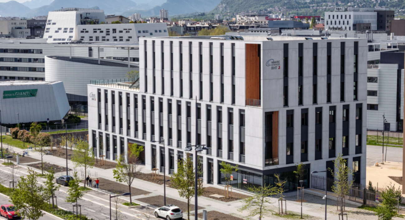 Pyramide Immobilier d’Entreprise : BHT3 – Bâtiment de Hautes Technologies à Grenoble (Isère, 38) du promoteur Bouygues Immobilier