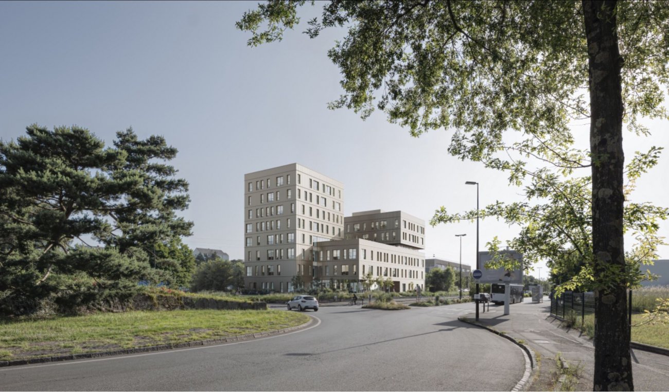 •  Pyramide de la Qualit globale : Le Pantone  Nantes, du promoteur Groupe Arc, remis par le GIP. Le projet, conu par PADW – SCOP d’architecture Nantes, s’inscrit dans le quartier Bas Chantenay et a t fortement dcarbon grce  la technologie Hoffmann Green utilise pour les btons de fondations et de voiles.