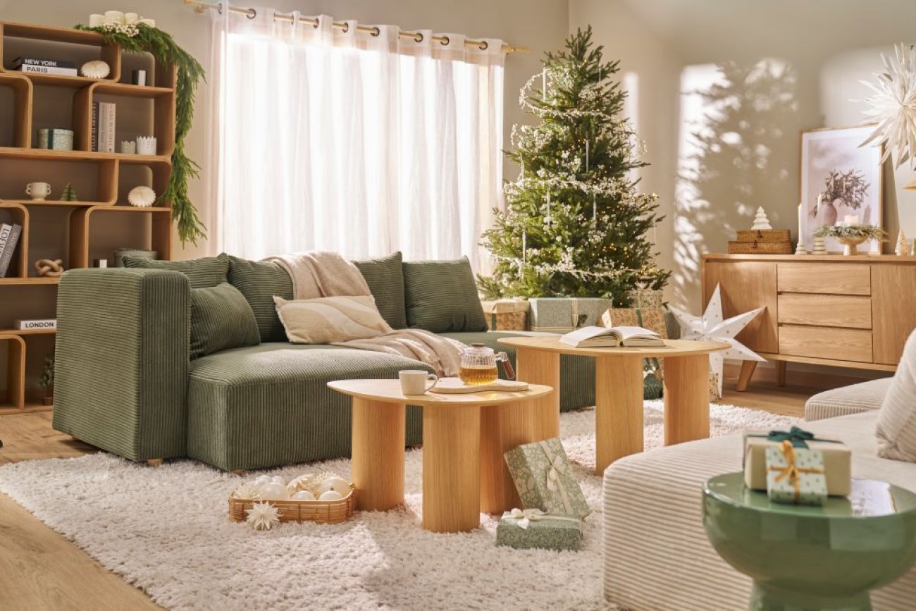 La collection Nol  New Nordic  de Miliboo met  l’honneur le style scandinave : bois clair, matires douces et couleurs naturelles crent un intrieur lumineux et chaleureux, parfait pour un Nol cocooning et convivial, o design et hygge se rencontrent.