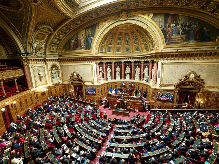 Le Sénat a adopté cette semaine deux nouvelles lois pour une régulation des meublés touristiques et aider la transformation de bureaux en logements.