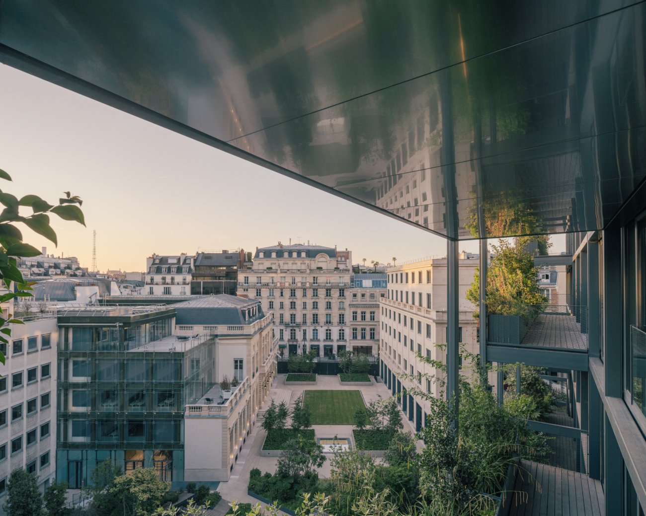 BEST WORKPLACE EXPERIENCE : 25, Avenue Matignon &ndash; AXA IM Alts / Sefri-Cime &ndash; Paris, France